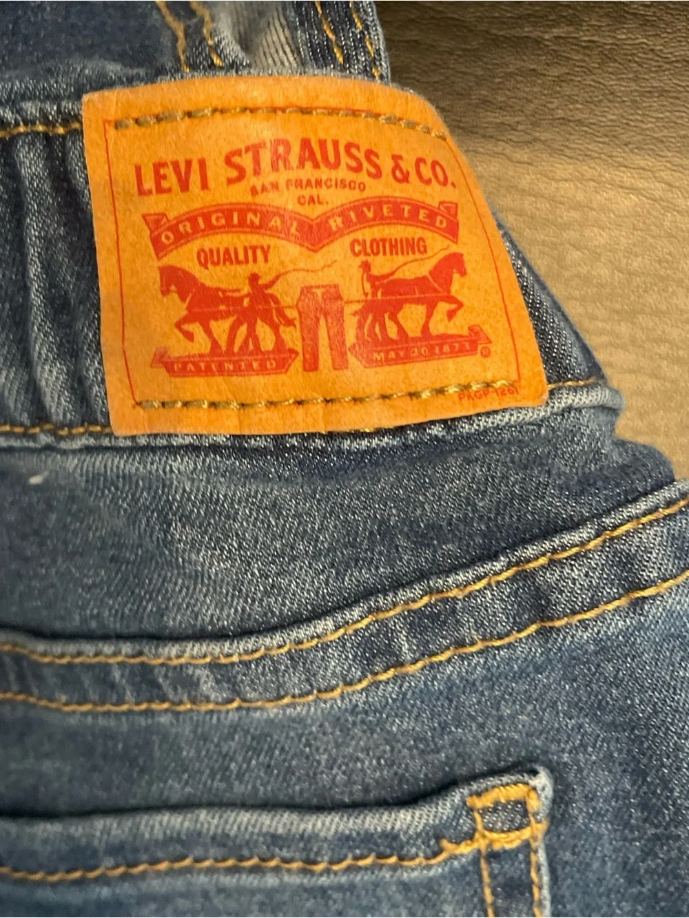 Levi's Kids Blue Denim Short Overalls - Picture 7 of 10